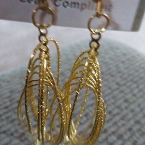 LOOPED EARRINGS- GOLDTONE -HOOK BACK